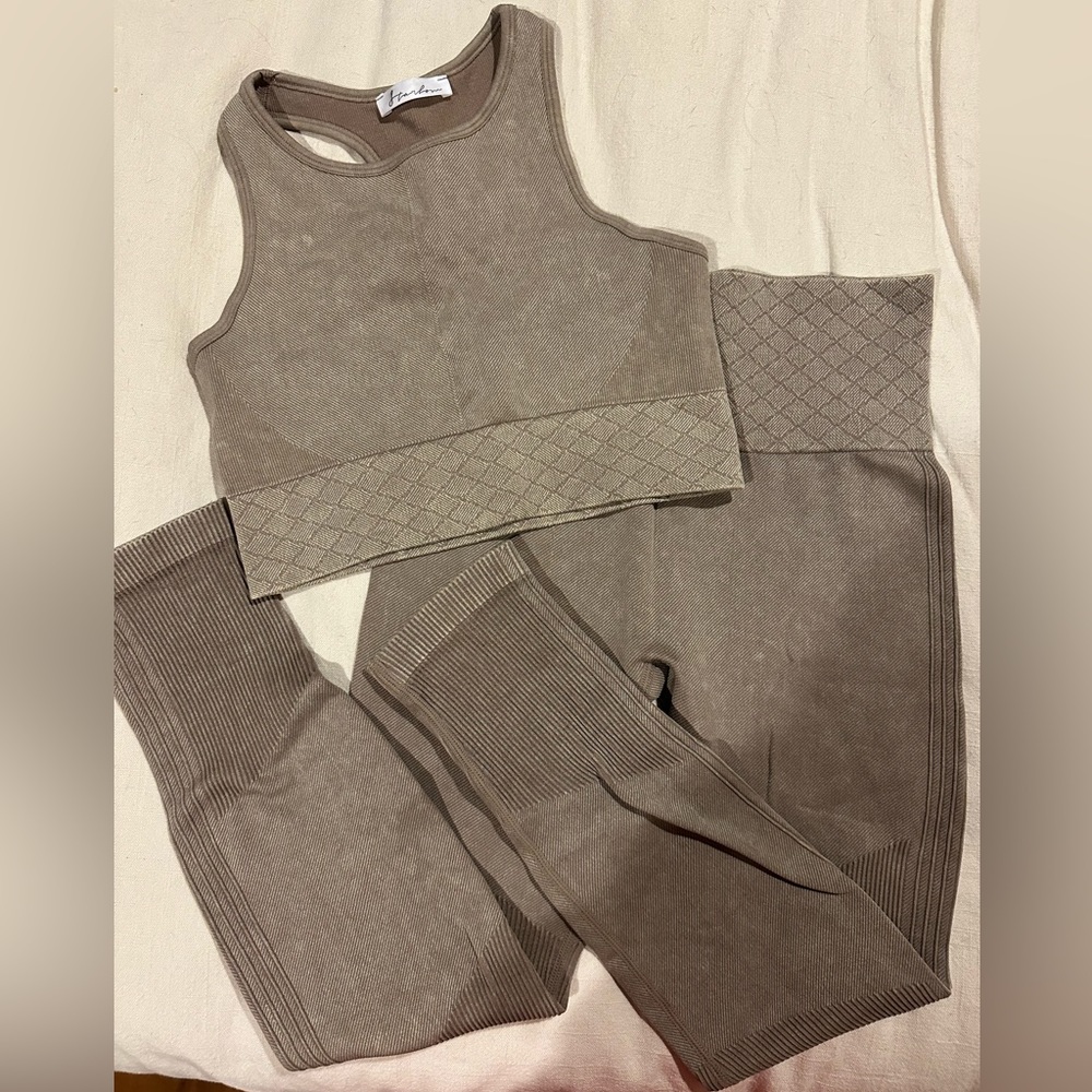 Shop Stralow workout set